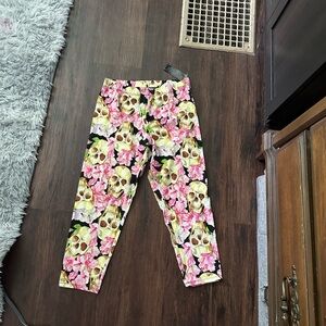 No Boundaries Floral Print capri
